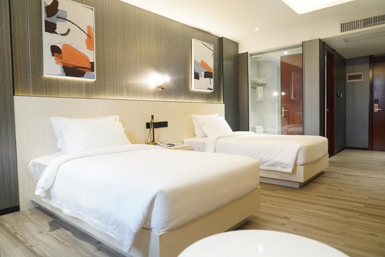 Joy Hotel Пном Пен Екстериор снимка